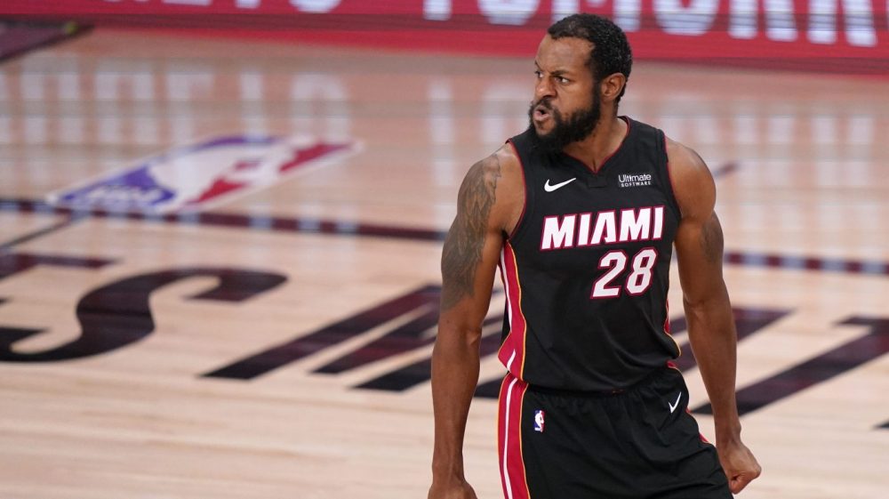 当对方前锋 当对方前锋