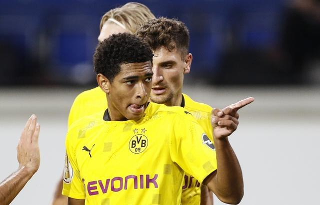 成功地压制 成功地压制