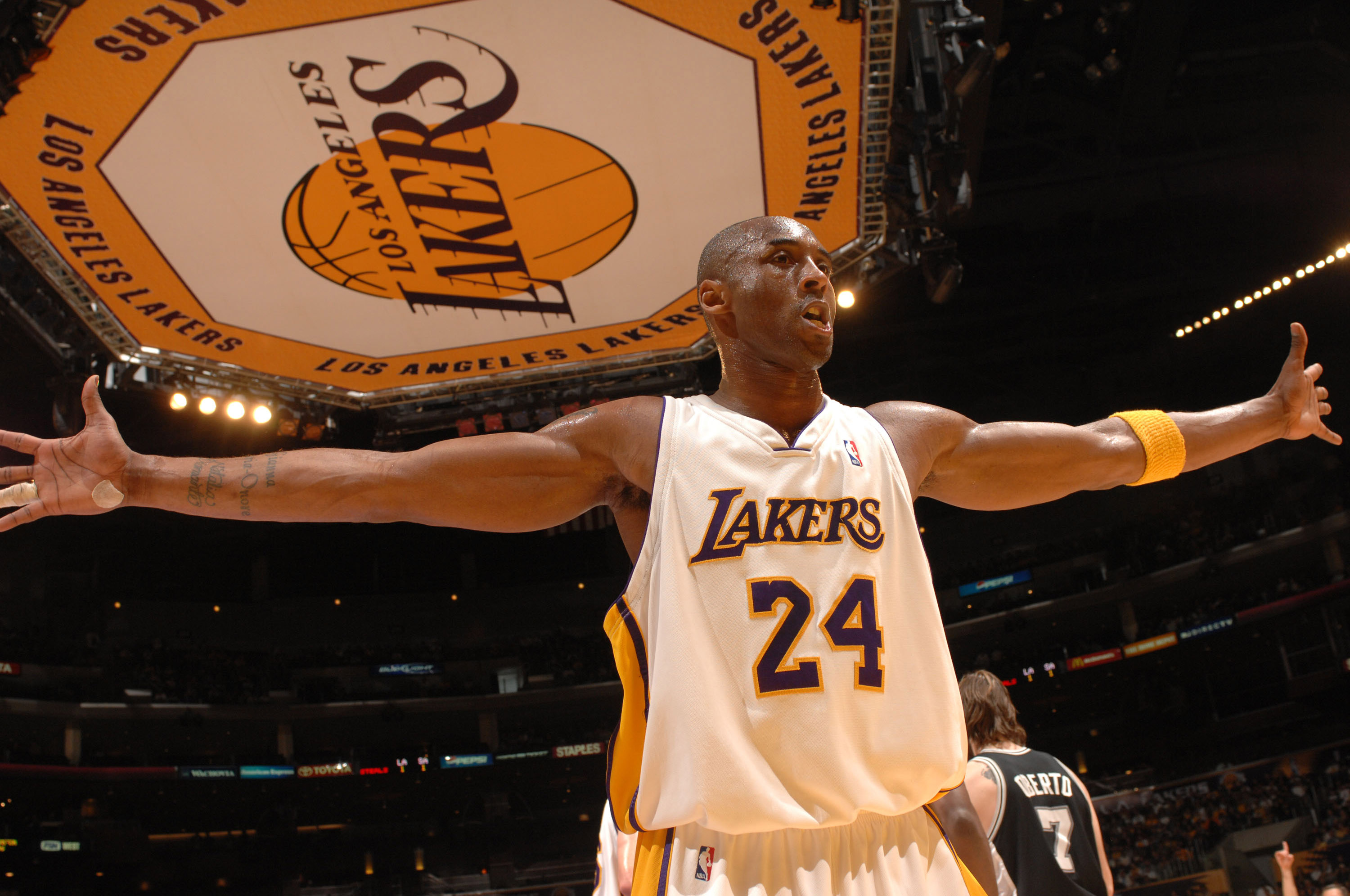 传奇人物保 传奇人物保